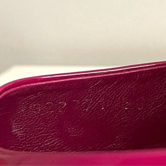 AUTHENTIC GUCCI MONOGRAM HOT PINK SANDALS - Picture 12 of 12